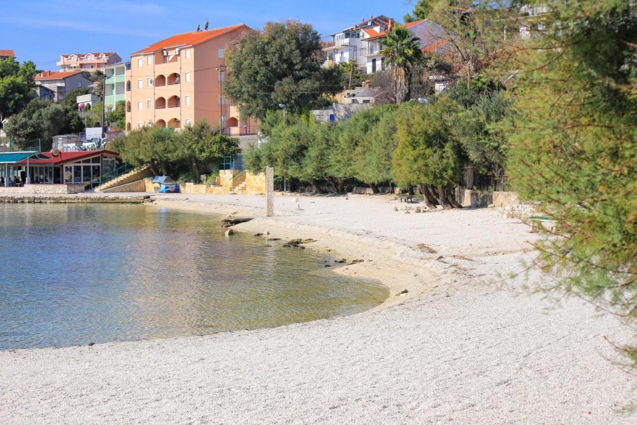 Apartments By The Sea Marina, Trogir - 9037 Eksteriør bilde